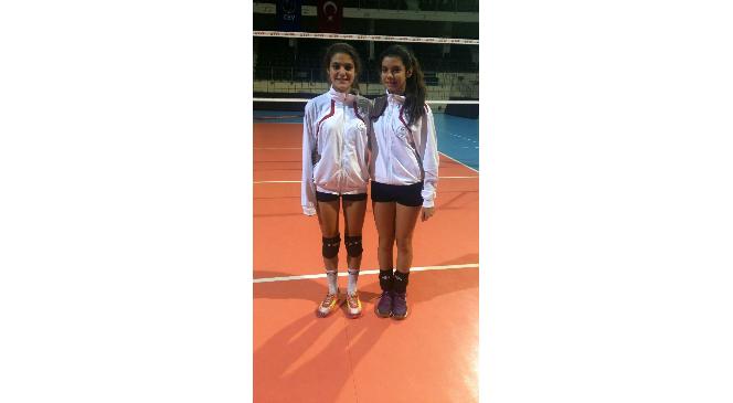 Ödemiş'ten Meltem Ve Bilge 'anadolu Yıldızları'nda