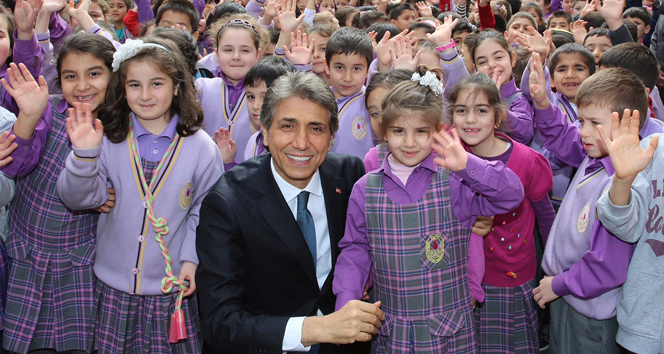 Mustafa Demir, Avrupa Yakası'nın en başarılı belediye başkanı