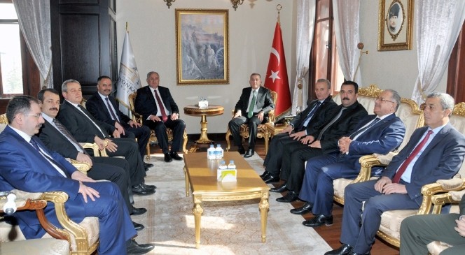 Yargıtay Cumhuriyet Başsavcısı Mehmet Akarca&#039;dan Afyonkarahisar Valisi Hakan Yusuf Güner&#039;e Ziyaret