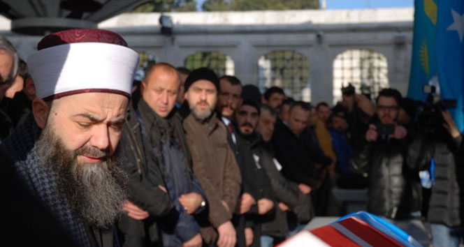 MHP’li şehidin cenaze namazını Cübbeli Ahmet Hoca kıldırdı