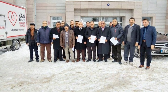 Yozgat'ta Sendikalardan CHP Genel Başkanı Kılıçdaroğlu'na Suç Duyurusu
