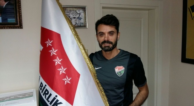 Kocaeli Birlikspor Onur Kalafat'ı Transfer Etti