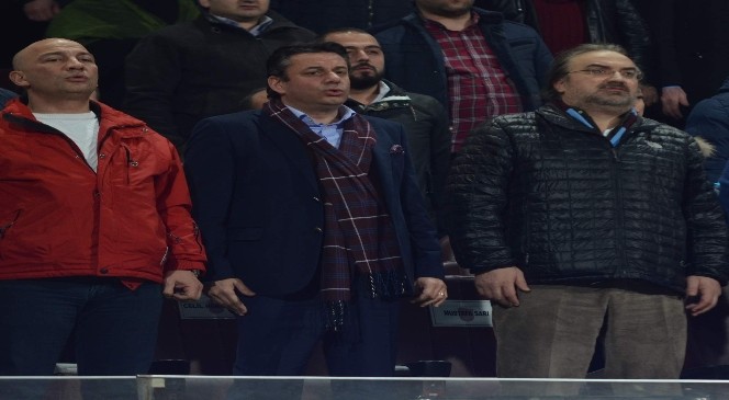 Hekimoğlu Trabzonspor Maçını Volkan Konak&#039;la İzledi