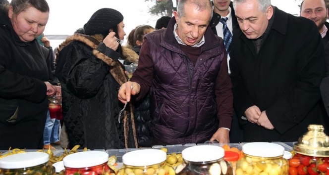 Kemerburgazlı turşuculardan Başkan Aydın'a teşekkür