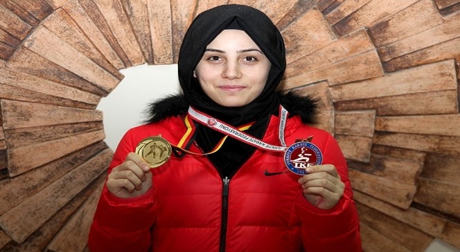 Kmü'lü Tuğçe Demiş'ten İki Madalya Daha