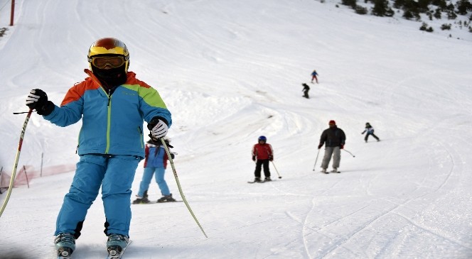 Tatillerini Kayak Yaparak Geçirdiler
