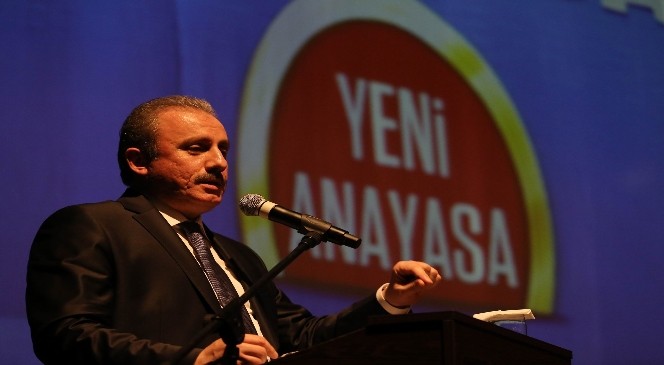 Şentop: “Mevcut Anayasa Ruhunu Teslim Ederse Türkiye&#039;nin Anayasa Sorunu Çözülür”