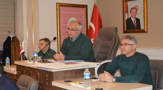 Başkan Güler&#039;in Muhtarlarla “Istişare” Toplantısı