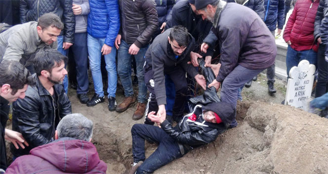 Okulda öldürülen liseli kız toprağa verildi