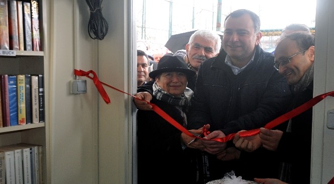 Belediye-Vatandaş El Ele: Oğuz Tansel Semt Kütüphanesi Açıldı