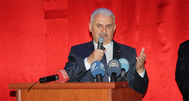 Bakan Yıldırım, İzmir’de başkanlık sistemini anlattı