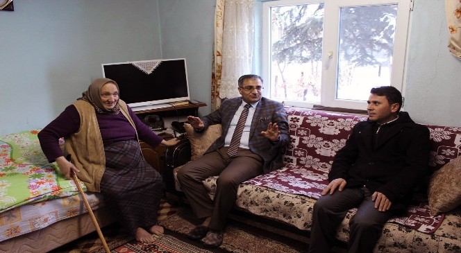 Kelkit Kaymakamı Yavuz'dan Yaşlılara Ziyaret