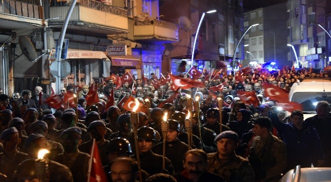 Gümüşhane'de Kurtuluş Yürüyüşü Düzenlendi