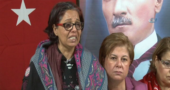 Türkan Sarıkaya'nın annesi yürekleri sızlattı