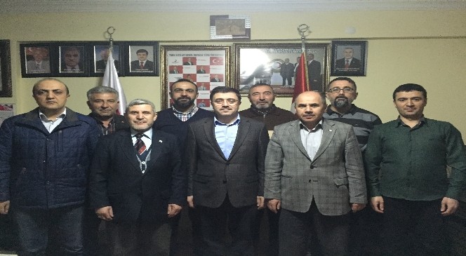 AK Parti Yozgat Milletvekili Yusuf Başer Kızılay Yozgat Şubesini Ziyaret Etti