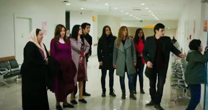 Karagül'de şok ayrılık!