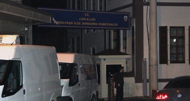 İzmir’de jandarma karakoluna roketli saldırı