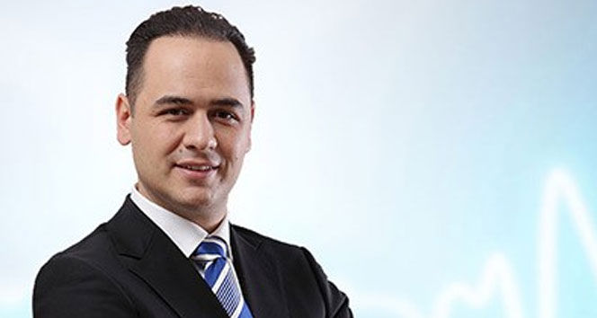 Büyük göğüsler bel ve sırt ağrısına sebep oluyor