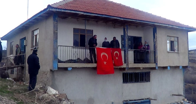 Şehit Uzman Çavuş Kaçar’ın köyünde yas var