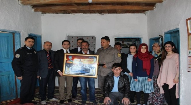 Kadışehri Kaymakamlığı Şehitleri Ve Şehit Yakınlarını Unutmadı