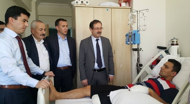 AK Parti Yozgat Milletvekili Abdulkadir Akgül Gata'da Tedavi Gören Yozgatlı Gazi Astsubay'ı Ziyaret Etti