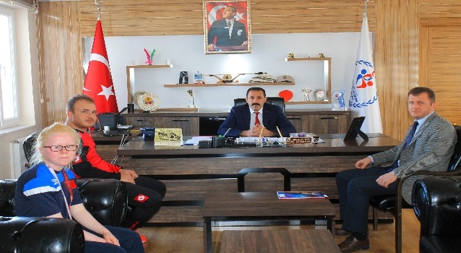 Görme Engelli Eke Judoda Türkiye Şampiyonu Oldu