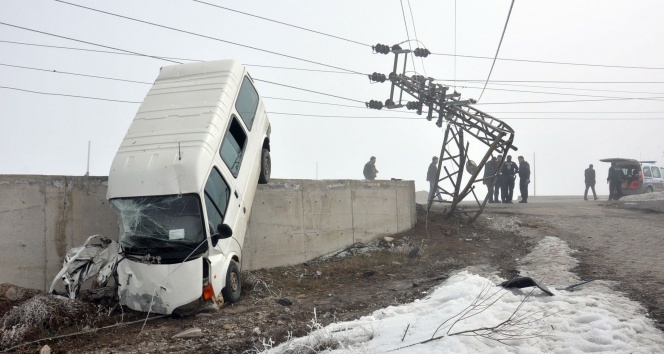 Patnos Ta Trafik Kazasi 2 Olu