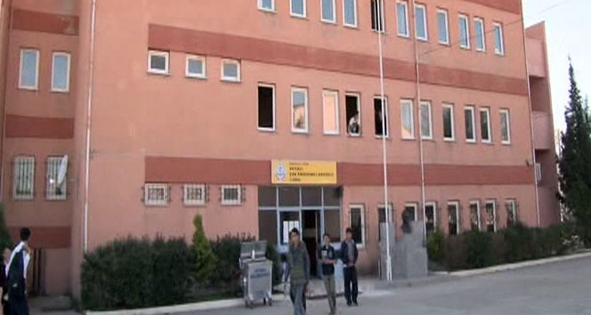 Okul müdürü taciz iddiasıyla tutuklandı