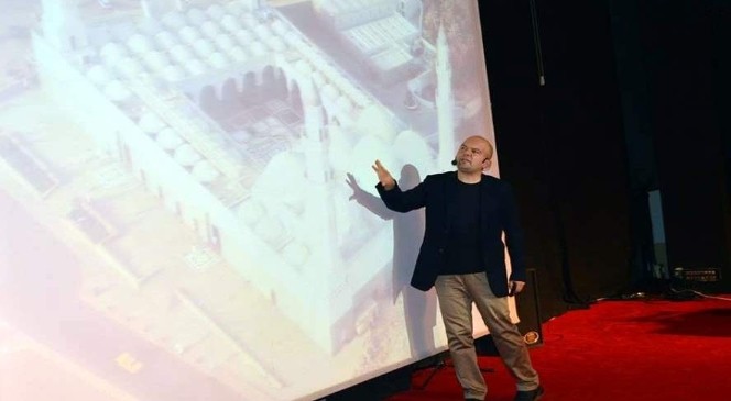 Talha Uğurluel Mekke Ve Medine'yi Anlattı