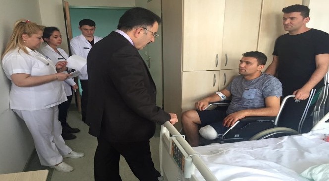 AK Parti Yozgat Milletvekili Ertuğrul Soysal'dan Gata'da Tedavi Gören Gazilere Ziyaret
