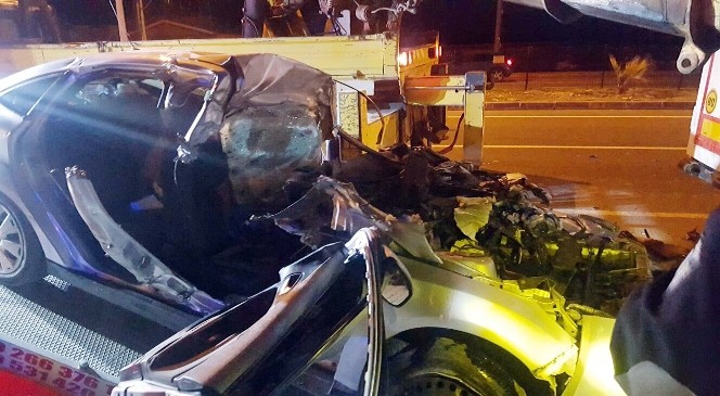 Balıkesir'de Trafik Kazası: 1 Ölü 4 Yaralı