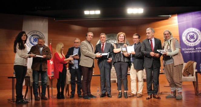 Eyşan Özhim’in Hatice’si Dünya Kadınlar Günü mesajını İAÜ’de verdi