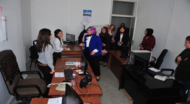 Güngör Kadın Personelin Kadınlar Günü'nü Kutladı