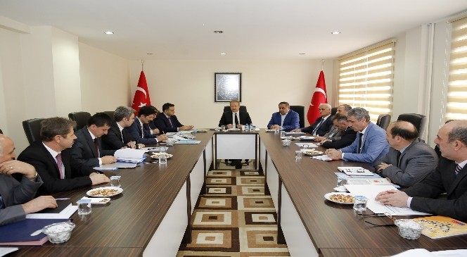 Gümüşhane İl Özel İdaresinde Değerlendirme Toplantısı