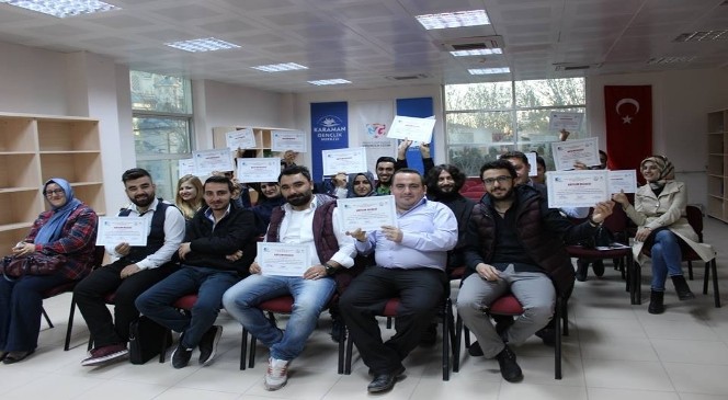 Genç Girişimciler Sertifikalarını Aldı