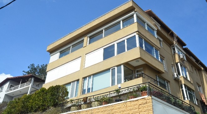 Ünlü Profesör Agop Kotoğyan'a 1 Buçuk Milyon Liralık Gasp