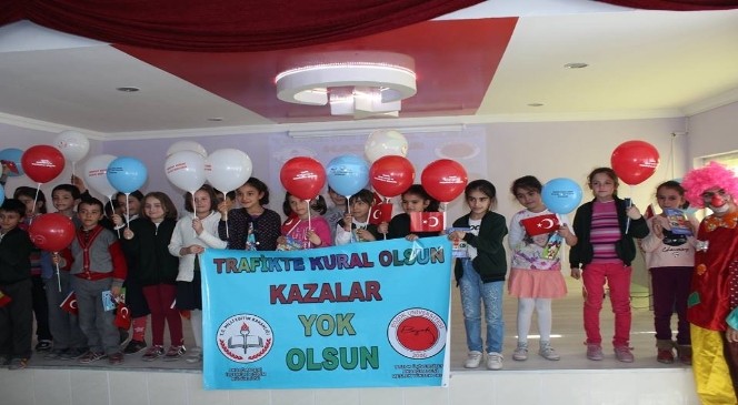 Trafikte Kural Olsun Kazalar Yok Olsun Projesinin Protokolü İmzalandı