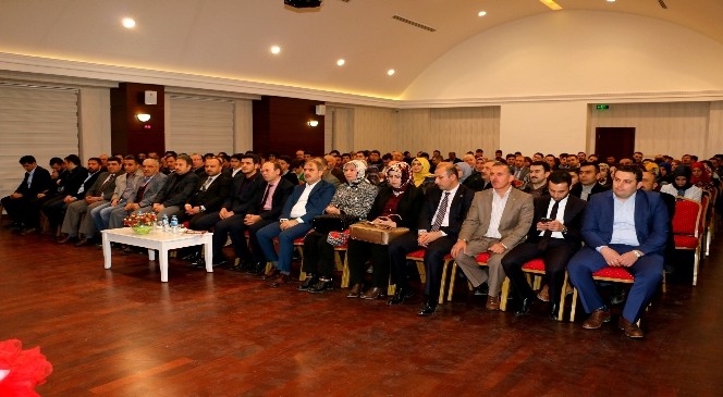 Çankırı'da 'medeniyet Fikri Ve Eğitim Tasavvuru' Konulu Konferans