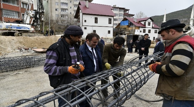 Gümüşhane'de Kapalı Pazaryeri Çalışmaları