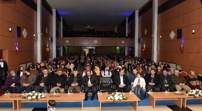 Sözler Köşkü Gümüşhane'de