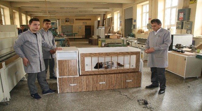 Ağlama Sesine Duyarlı Beşik İle Anneler Rahat Edecek