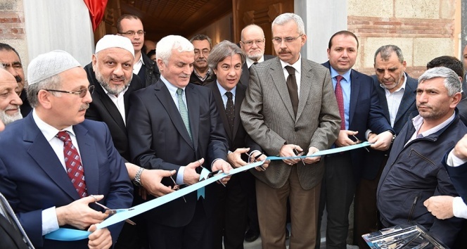 500 yıllık Hacı Ferhat Camii hizmete açıldı