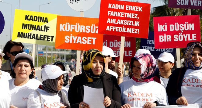 Kadınlardan Kılıçdaroğlu&#039;na 14 ilde eş zamanlı suç duyurusu