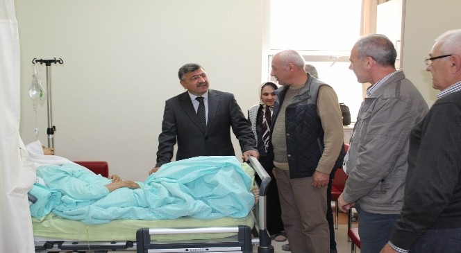 Niğde Belediye Başkan Faruk Akdoğan&#039;dan Hasta Ziyareti