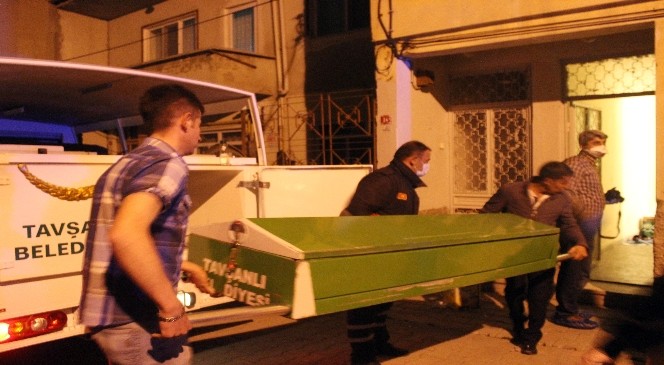 Yalnız Yaşayan Adam Evinde Ölü Bulundu