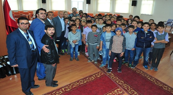 Öğrencilerden Başkan Çalıkan'a Ziyaret
