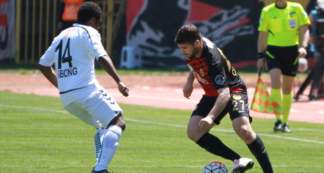 Eskişehirspor: 1 - Konyaspor: 2 -Maç özeti-