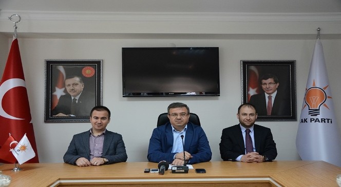 AK Parti Afonkarahisar İl Başkanı İbrahim Yurdunuseven: