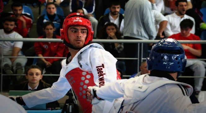 Kbü&#039;de Üniversiteler Arası Türkiye Taekwondo Şampiyonası Başladı
