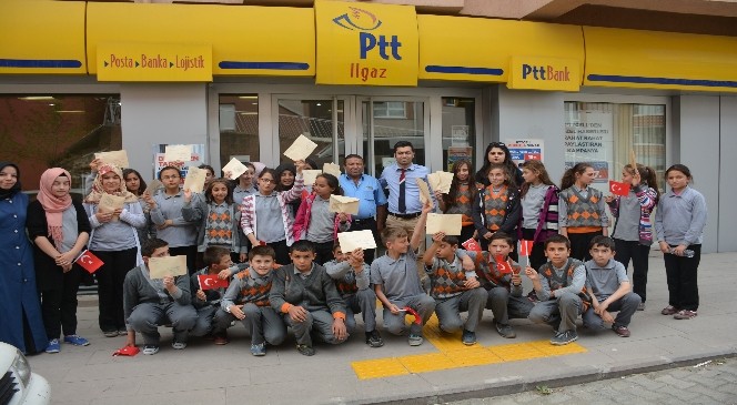 Ilgaz'lı Öğrencilerden Asker Ve Polise Moral Mektubu
